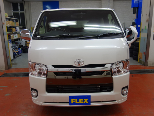 新車ハイエースＶ５０周年特別仕様車即納車可能入庫致しました！！