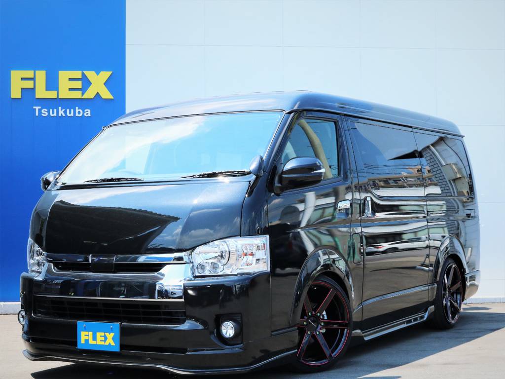 新車未登録ハイエースＷ「ＧＬ」１０人乗り２ＷＤガソリン車！内装アレンジＲ１、コブラフルエアロ！