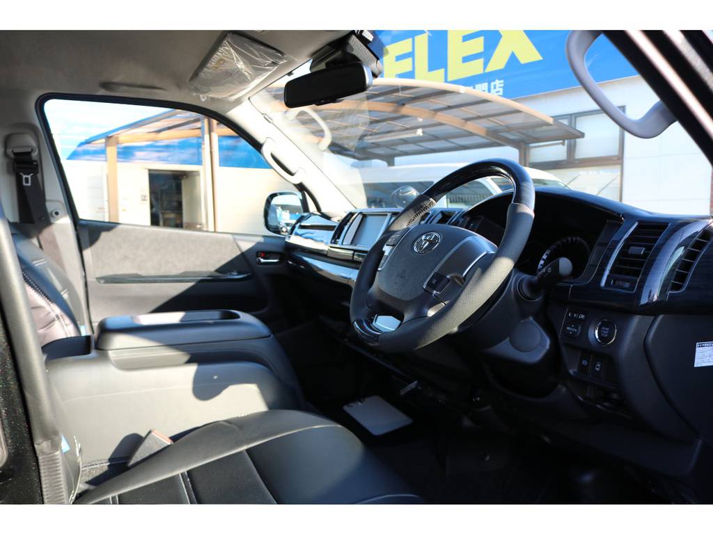 視界が広く前も短いので運転が苦手な方でも慣れるのが早いです！