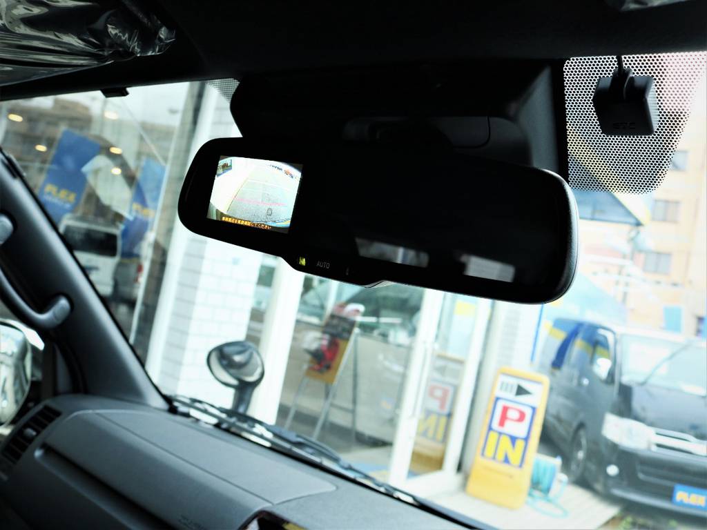 メーカーオプション「バックカメラ」！