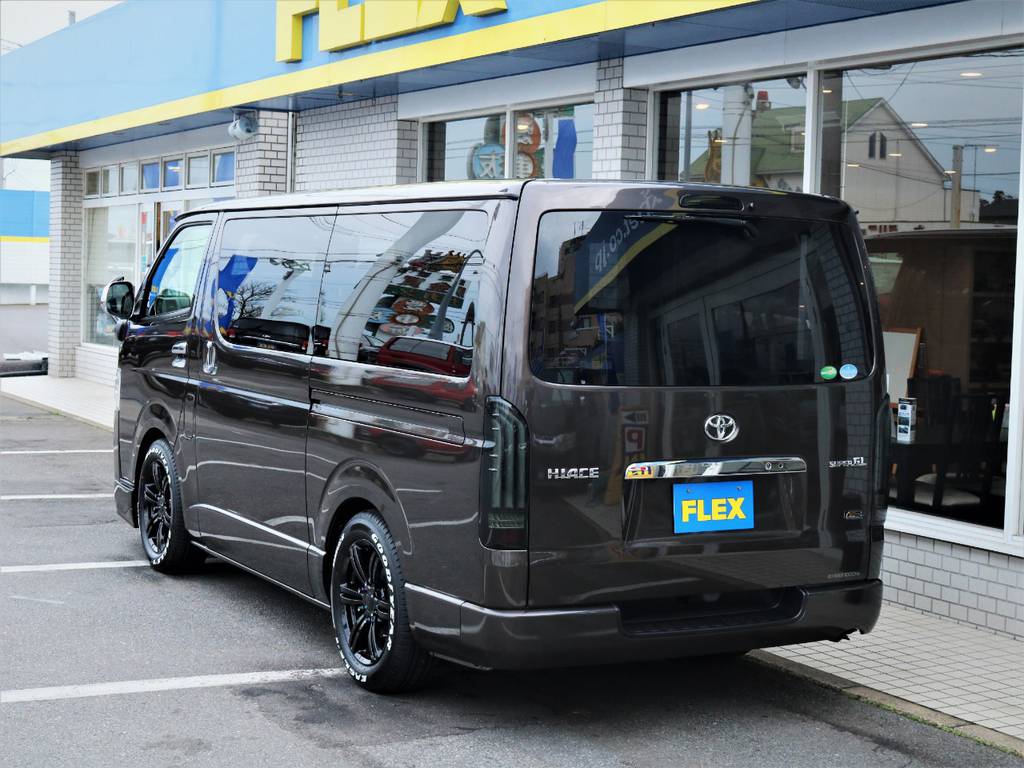 茨城県最大級のハイエース専門店！新車から中古車までラインナップ！