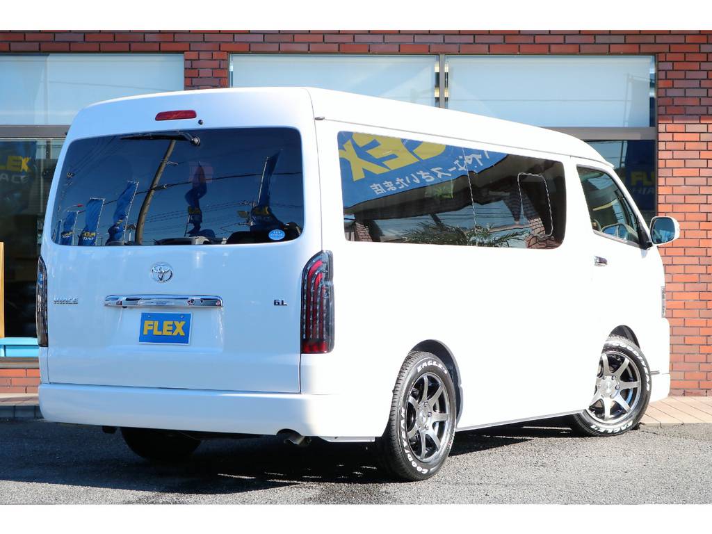 普通免許で運転可能な10人乗りの乗用車！