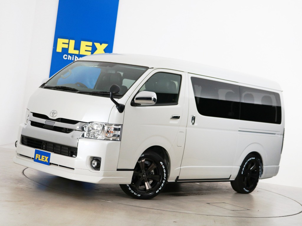新車未登録　ハイエースワゴンＧＬ　ガソリン４ＷＤ　１０人乗り３ナンバー登録　寒冷地仕様　ＦＬＥＸオリジナル内装アレンジ【アレンジＲ１】！