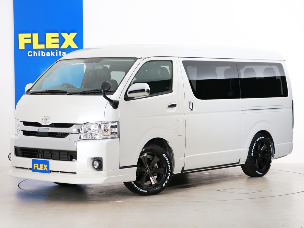 新車未登録　ハイエースワゴンＧＬ　ガソリン４ＷＤ　ＦＬＥＸオリジナル内装アレンジ【アレンジＲ１】！