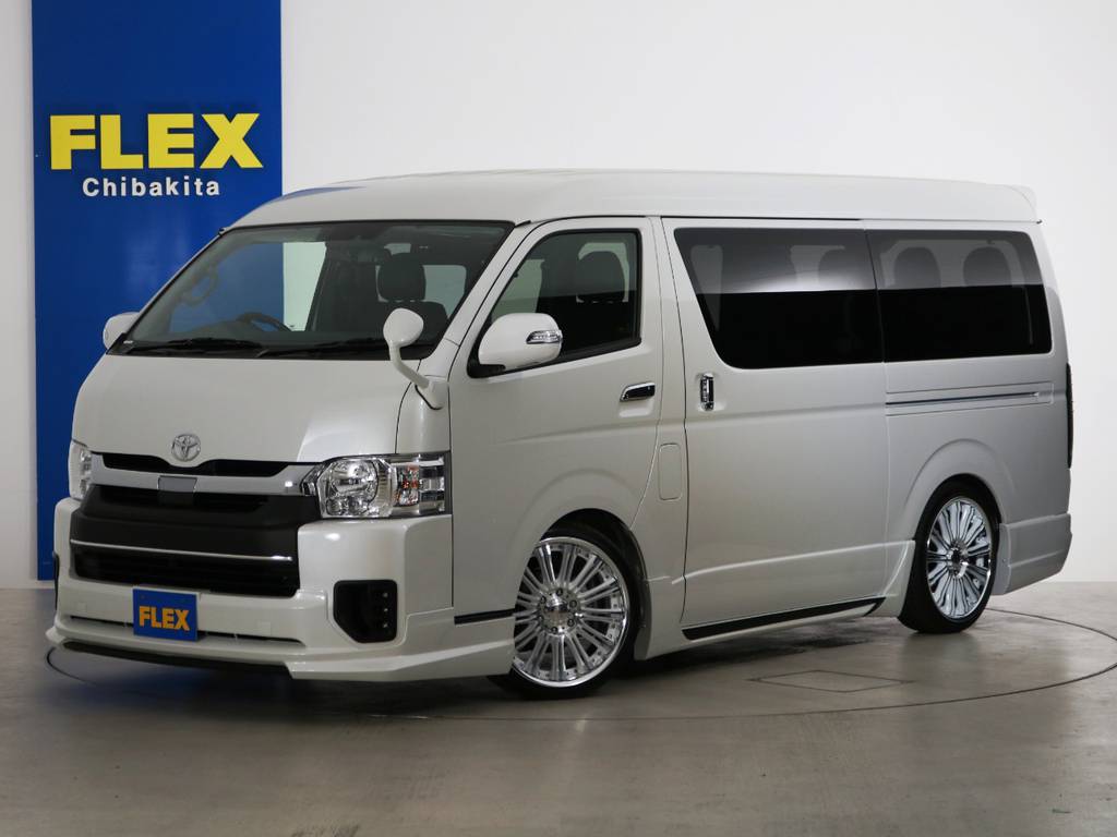 新車未登録　ハイエースワゴンＧＬ　１０人乗り３ナンバー登録　２ＷＤ　ＷＡＬＤフルエアロ　内装アレンジ【アレンジＡ－Ｓ】！！