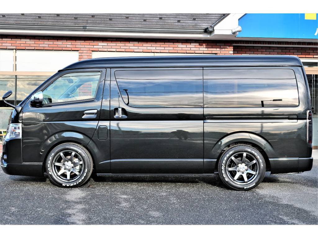 10人乗り3ナンバー登録です！普通運転免許で運転可能です！