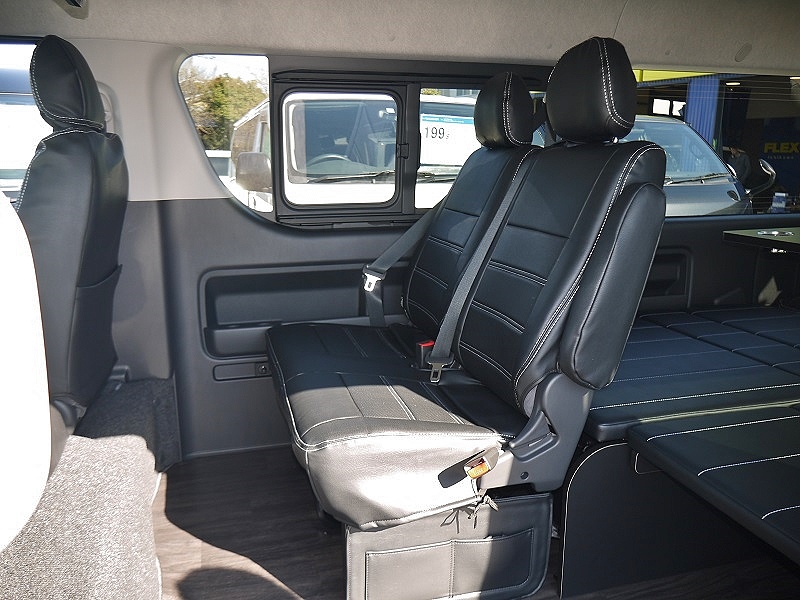 オリジナルベッドキット・重歩行用床張り施工でファミリーカー・車中泊・トランポなど様々な用途にお使い頂けます！