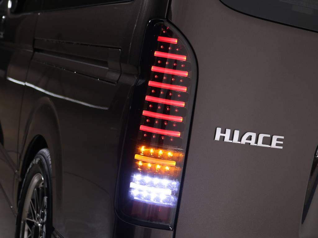 ヴァレンティ　ＬＥＤテールランプ♪