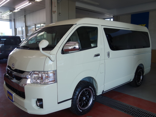 ファミリーに好評のＲ１シートアレンジ施工済み！！