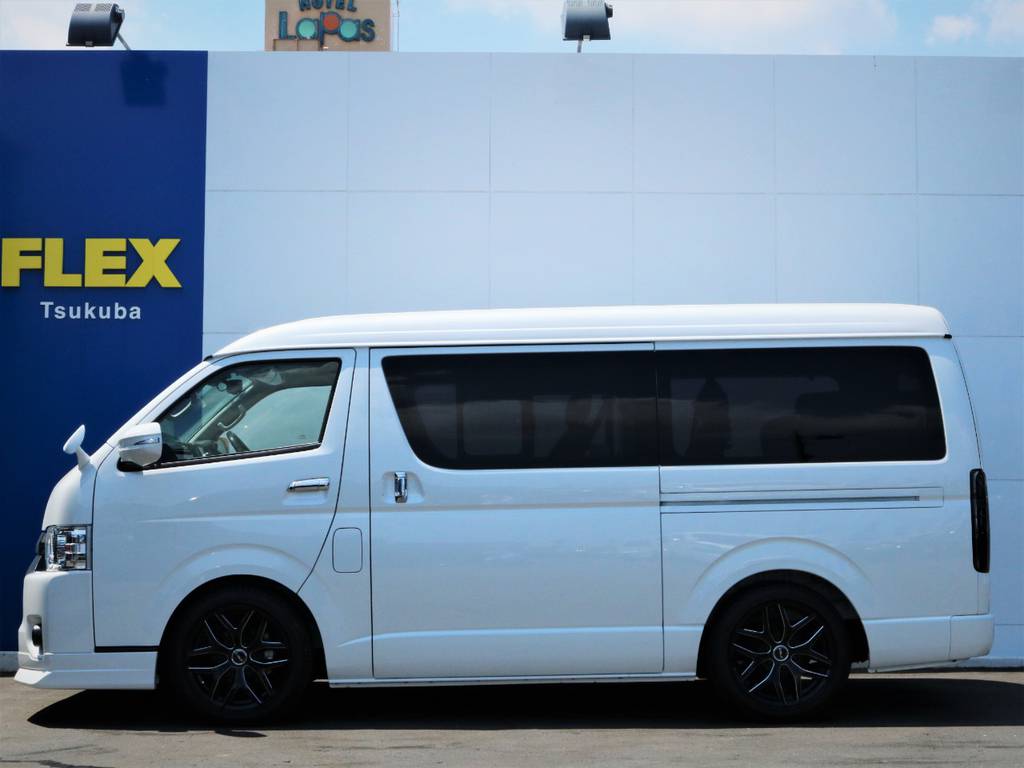 茨城県最大級のハイエース専門店！新車から中古車までラインナップ！