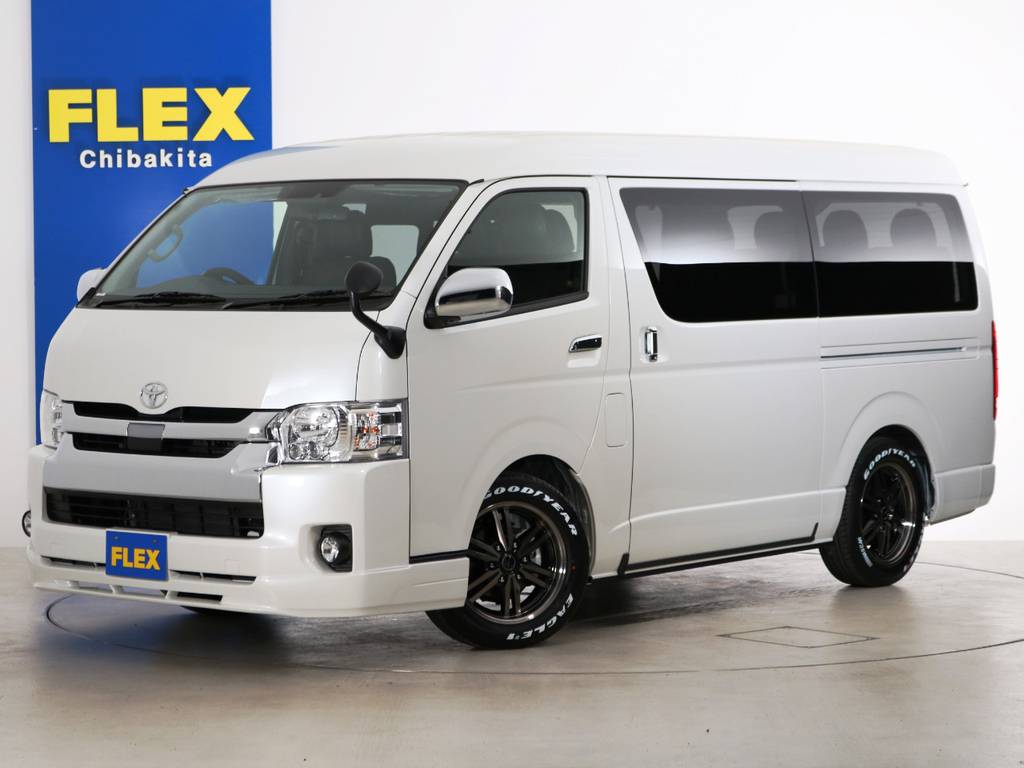 新車未登録　ハイエースワゴンＧＬ　ガソリン４ＷＤ　１０人乗り３ナンバー　内装アレンジ【アレンジＲ１】！