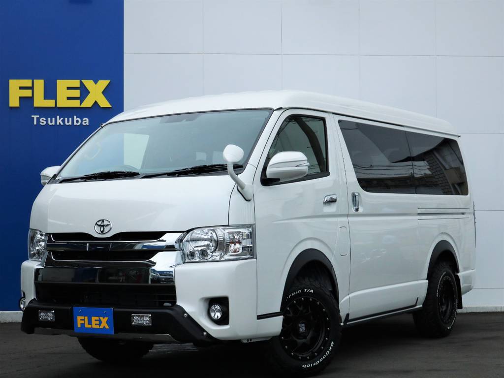 新車ハイエースＷ「ＧＬ」１０人乗り４ＷＤ！１６ＡＷ・ＳＤナビ・フルセグＴＶ・リフトアップ・後席モニター！
