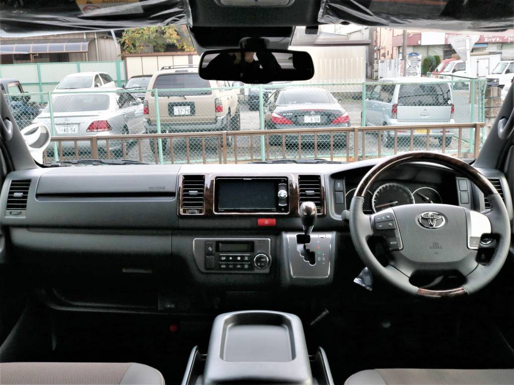 特別仕様車専用インテリアパネル！