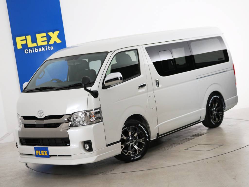 新車未登録　ハイエースバン　Ｓ－ＧＬ　ワイドボディ　特別仕様車ダークプライムⅡ　ガソリン４ＷＤ　寒冷地仕様　内装アレンジ【ＦＵ－Ｗ】！