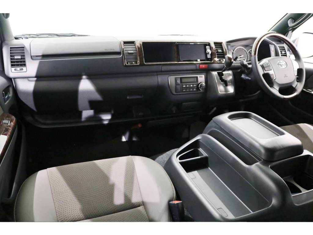 ハイエース仙台店　0222880411　sendai@flex.jp