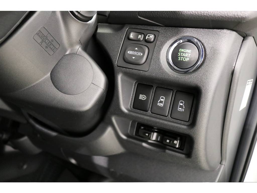 特別仕様車標準装備のスマートキー＆プッシュスタート！両側パワースライドドアも標準装備！