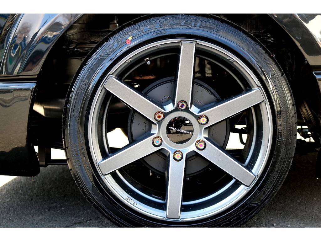 ＣＯＢＲＡ１８インチアルミ！ＧＯＯＤＹＥＡＲタイヤ！