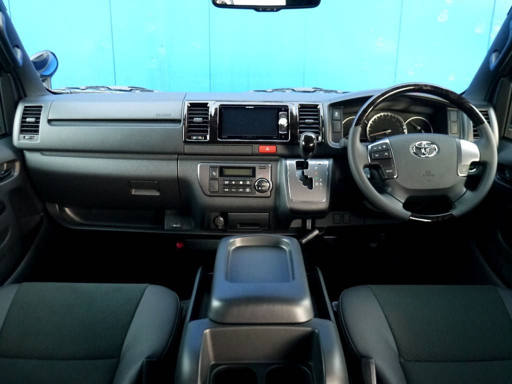 特別仕様車ならではの高級感あるインテリア！！