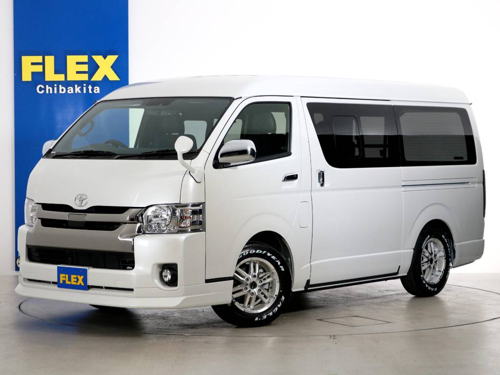 新車未登録　ハイエースバン　ＳーＧＬワイドボディ　特別仕様車ダークプライムⅡ　ライトカスタムＰＫＧ！