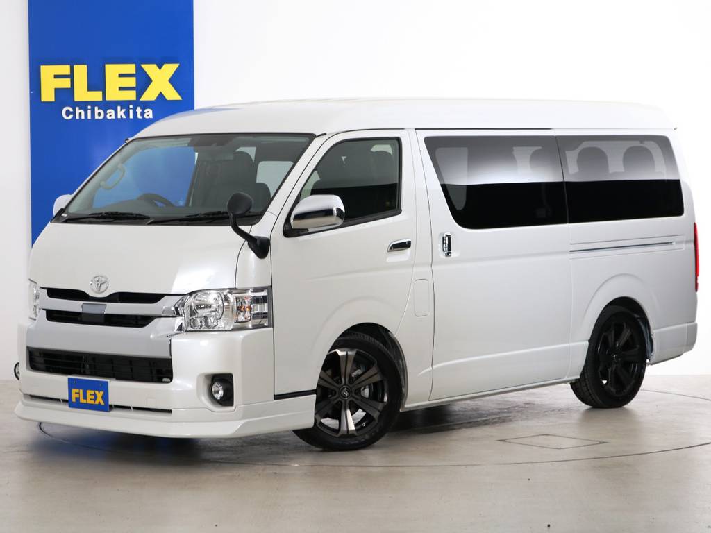 新車未登録　ハイエースワゴンＧＬ　ガソリン２ＷＤ　１０人乗り３ナンバー　内装アレンジ【Ｒ１】！