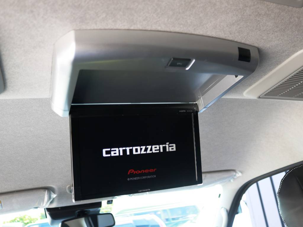 カロッツェリア　１０．２型　フリップダウンモニター♪