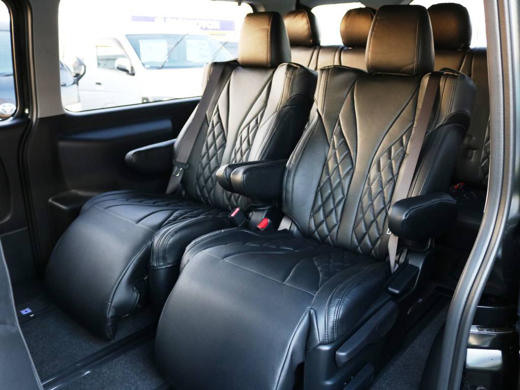 ３列目の状態！ゆったりとお乗り頂けるお車です♪