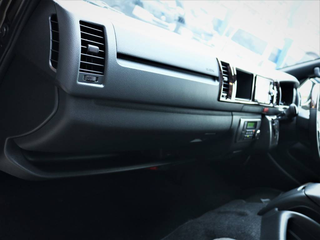 助手席エアバック、ＡＣ１００Ｖ電源！