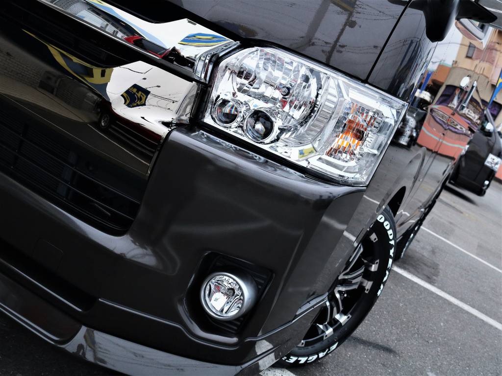 夜間走行に便利なメーカーオプション「ＬＥＤヘッドライト」！