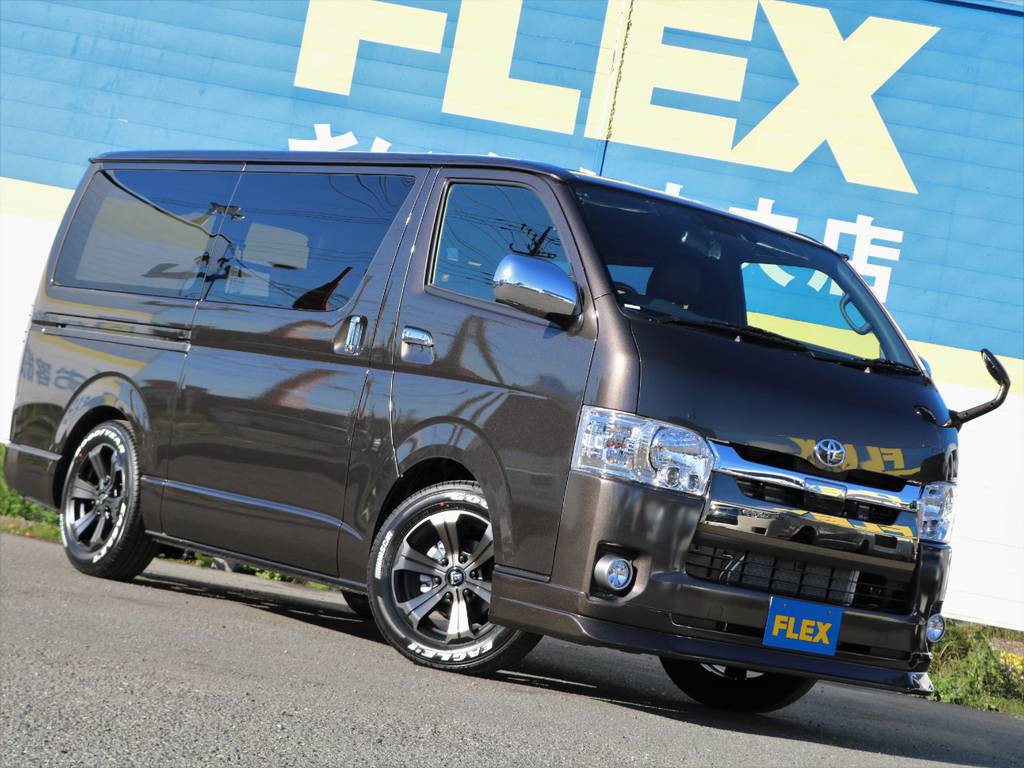 トヨタセーフティセンス（TSS）搭載車両！自動ブレーキにレーンはみだし防止機能、オートマチックハイビームが搭載されております！
