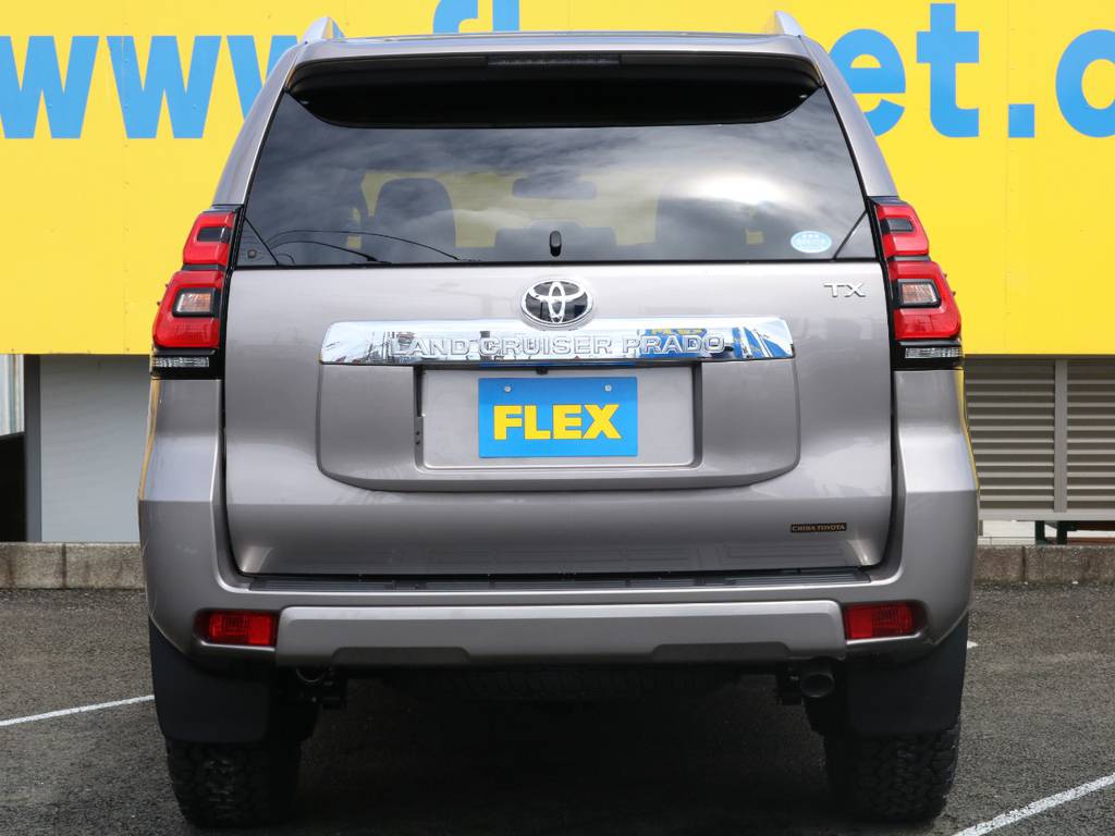 ＦＬＥＸグループは「すべての人に愛車を」をコンセプトに車種別に全国展開中★愛車と一緒に、ライフスタイルを充実させてもらいたいという思いでランクル仙台泉店では皆様のご要望になんでもお応えします★