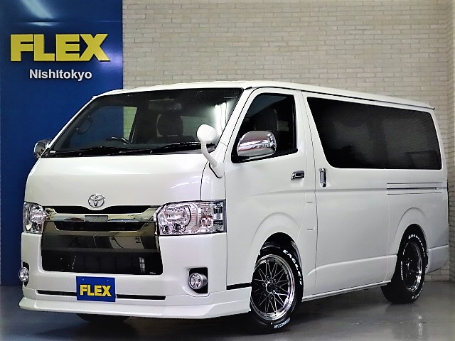 新車ハイエースＶ５０周年特別仕様車ファミリーパッケージ完成！！