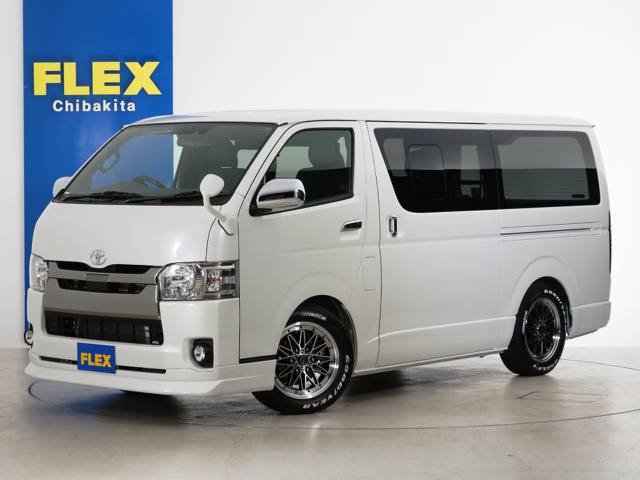 新車未登録　ハイエースバン　特別仕様車ダークプライムⅡ　ディーゼルターボ　床張りライトカスタムＰＫＧ！