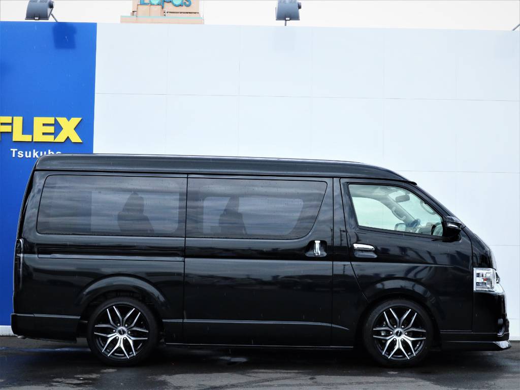 茨城県最大級のハイエース専門店！新車から中古車までラインナップ！
