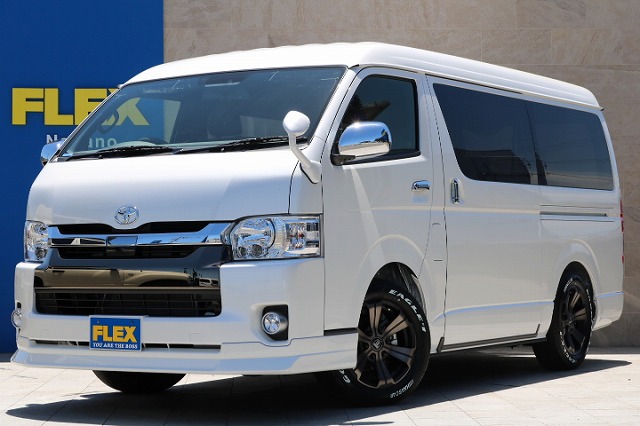 新型ハイエースバンＳＧＬ５０ＴＨアニバーサリーＬＴＤ４ＷＤ入庫