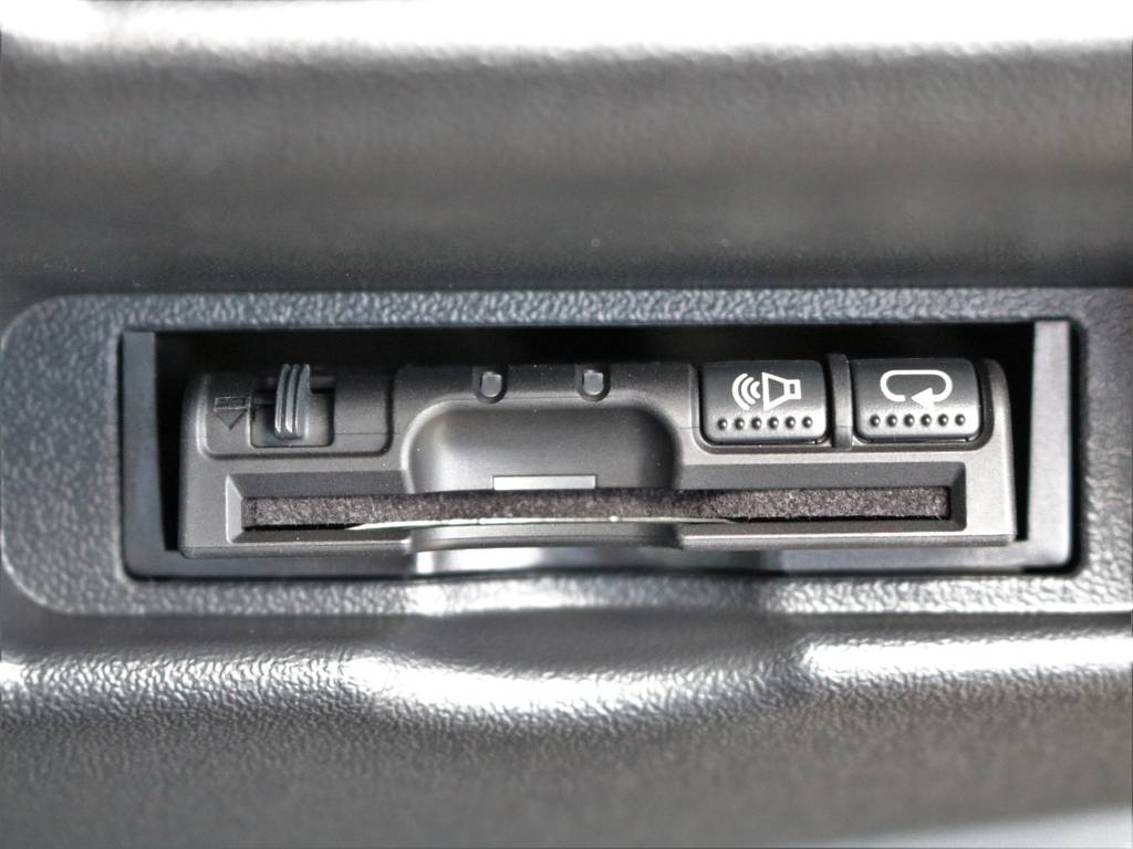 ビルトインETC搭載！