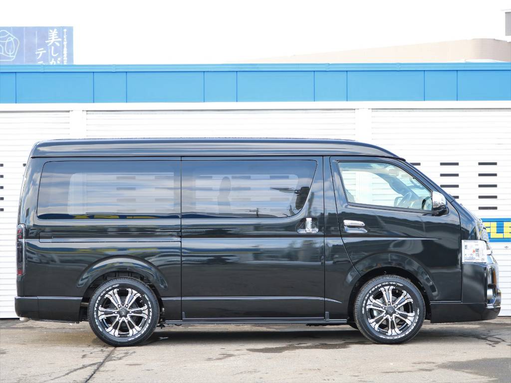 1.5インチローダウンしております！