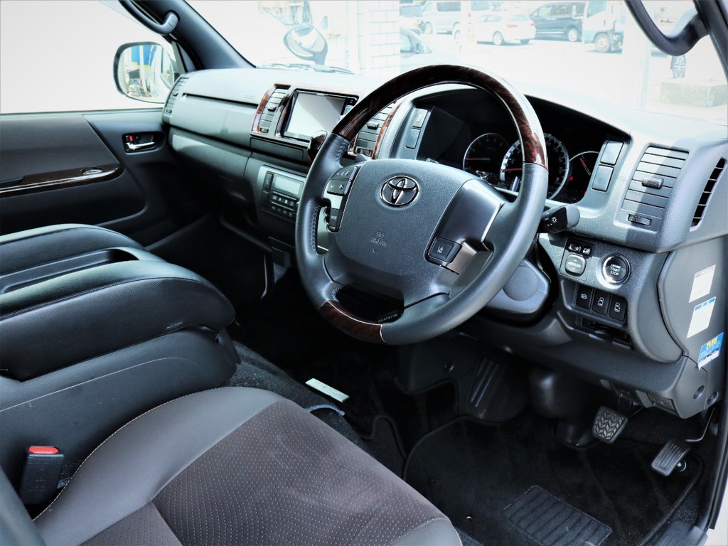 ご納車後のアフターもお任せ下さい！車検整備カスタムなんでも可能です！
