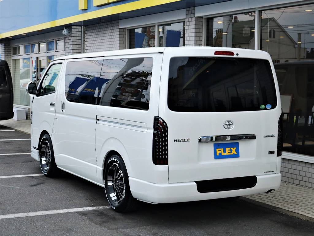 茨城県最大級のハイエース専門店！新車から中古車までラインナップ！