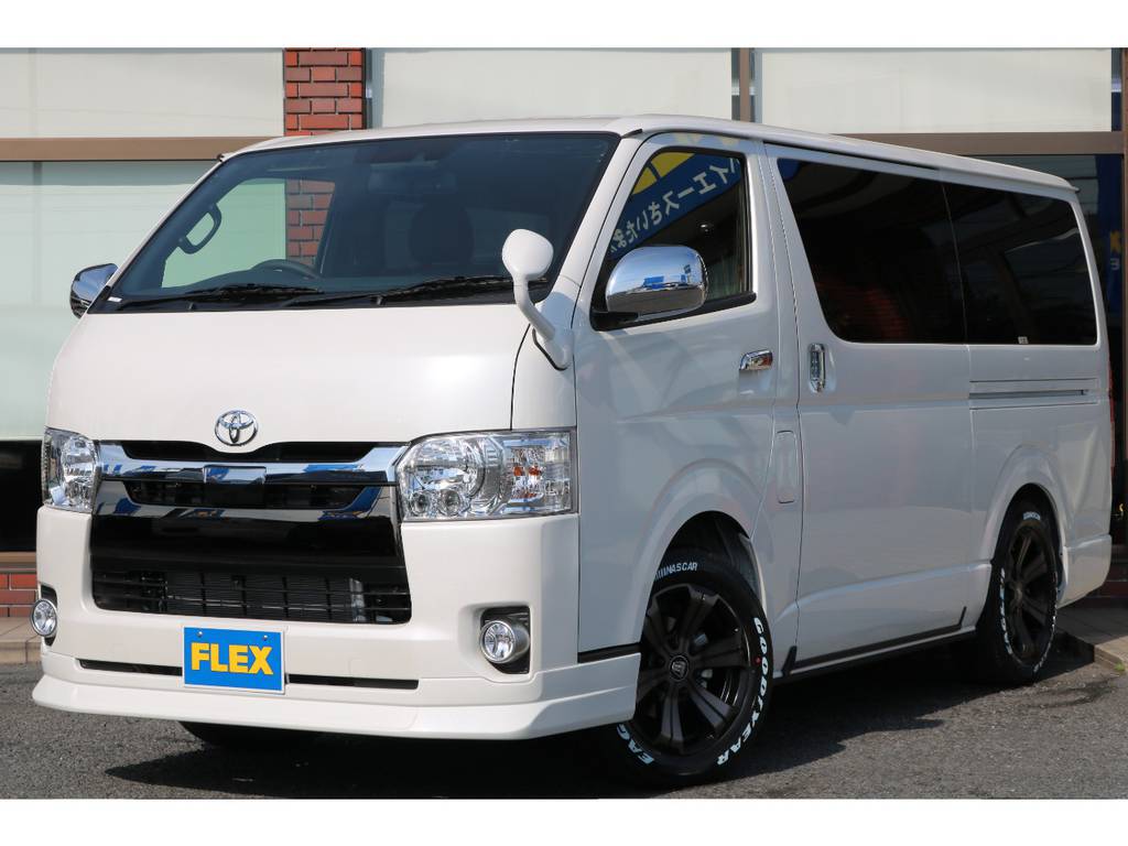 新車ハイエースバン　５０ｔｈアニバーサリーリミテッド！