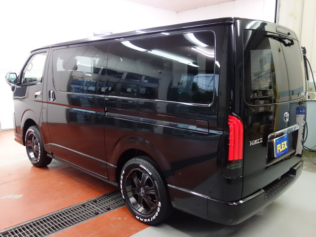 Ｒ１年式５０周年特別仕様車２８００ディーゼル４ＷＤ床張り施工ツインナビパッケージ入庫致しました！！