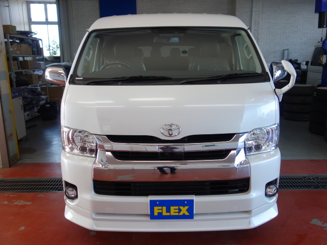 新車ハイエースワゴンＧＬ４ＷＤアレンジＡＳシートアレンジ施工済み！！店頭在庫車になります！！