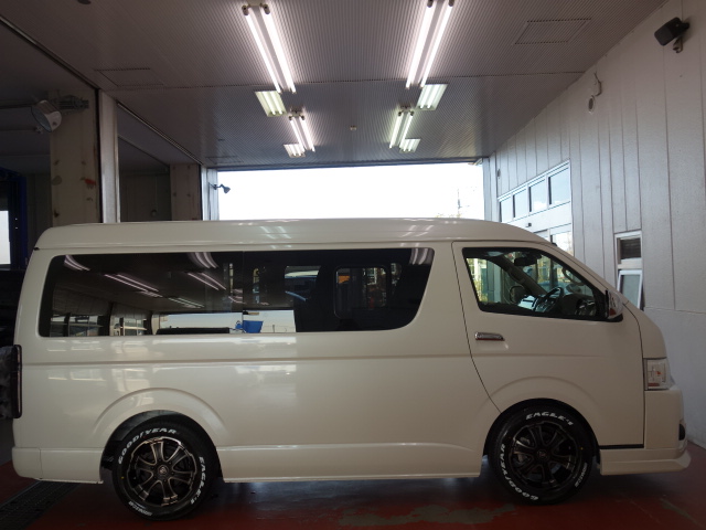新車ワゴンＧＬＲ１シートアレンジツインナビパッケージ入庫致しました！！