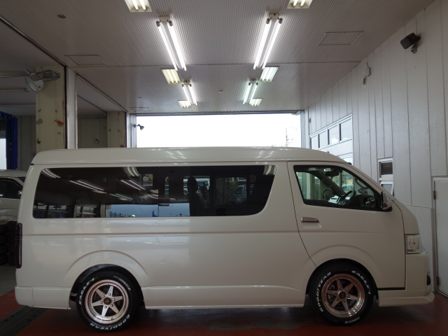 新車ワゴンＧＬ２７００ガソリン２ＷＤツインナビパッケージ完成致しました！！