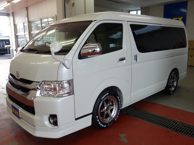 新車ワゴンＧＬ２７００ガソリン２ＷＤツインナビパッケージ完成致しました！！