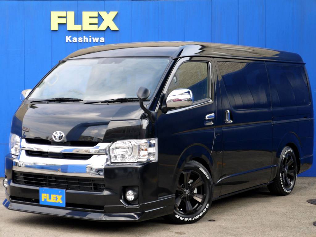 新車ハイエースワゴンＧＬ フレックスオリジナルシートアレンジＲ１ トリプルナビパッケージが入庫しました！！