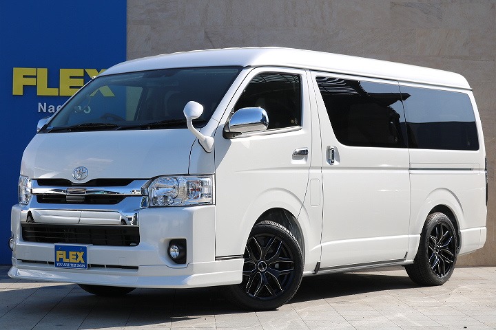 トヨタセーフティーセンス付ハイエースワゴンＧＬ－４ＷＤ入庫！Ｎｅｗ内装架装オリジナルＶｅｒ１新入庫です！