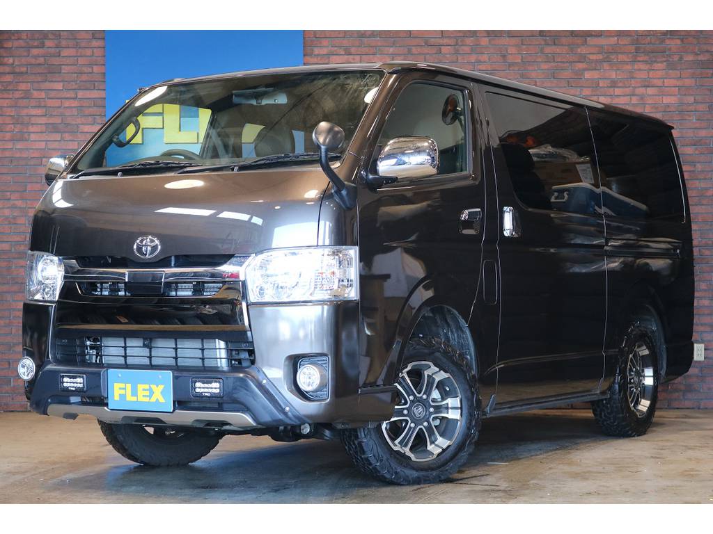 【新車未登録　ハイエースバン　50thアニバーサリー　４ＷＤ】ランクルハイエース石川店０７６－２７４－６００２までお気軽にお問い合わせください！