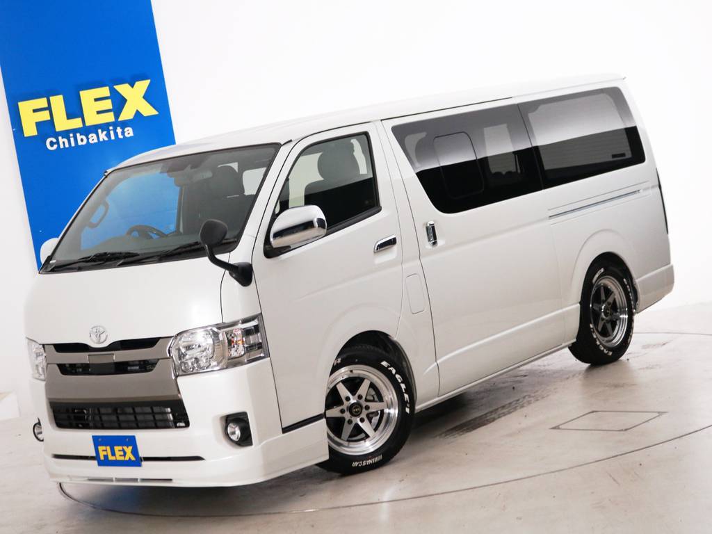 新車未登録　ハイエースバン　Ｓ－ＧＬ　ＤＰⅡ　ディーゼルターボ２ＷＤ　５人乗り４ナンバー登録　ＦＬＥＸオリジナル内装アレンジ【Ｖｅｒ４】！