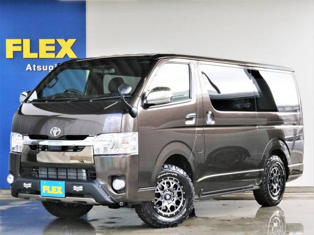 新車未登録　４WD　50周年特別仕様車　2.8ディーゼルターボ　専用色【グラファイトメタリック】