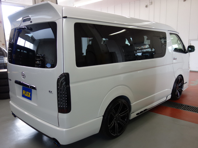 新車ワゴンＧＬ４１５コブラフルコンプリートトリプルナビパッケージ完成致しました！！